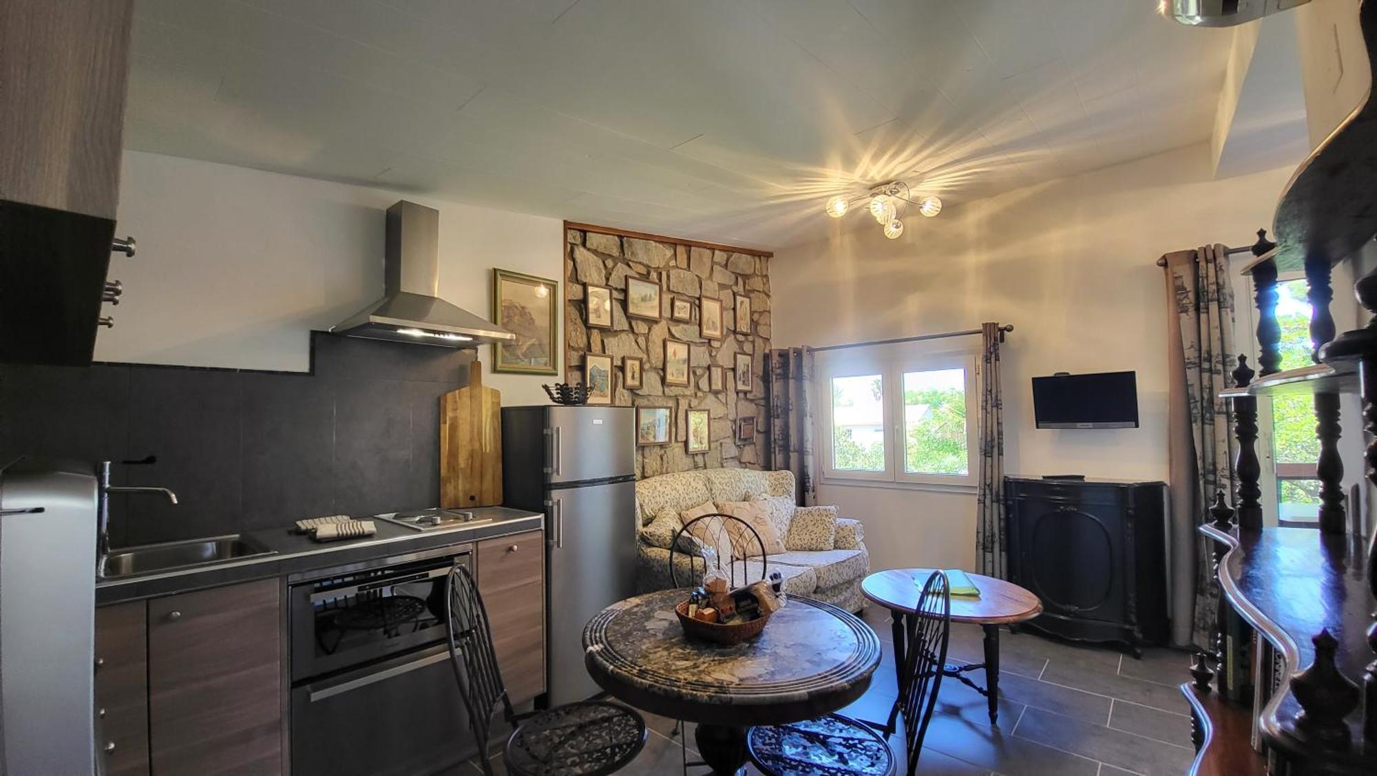 Residence Di A Serra Καλβί Εξωτερικό φωτογραφία